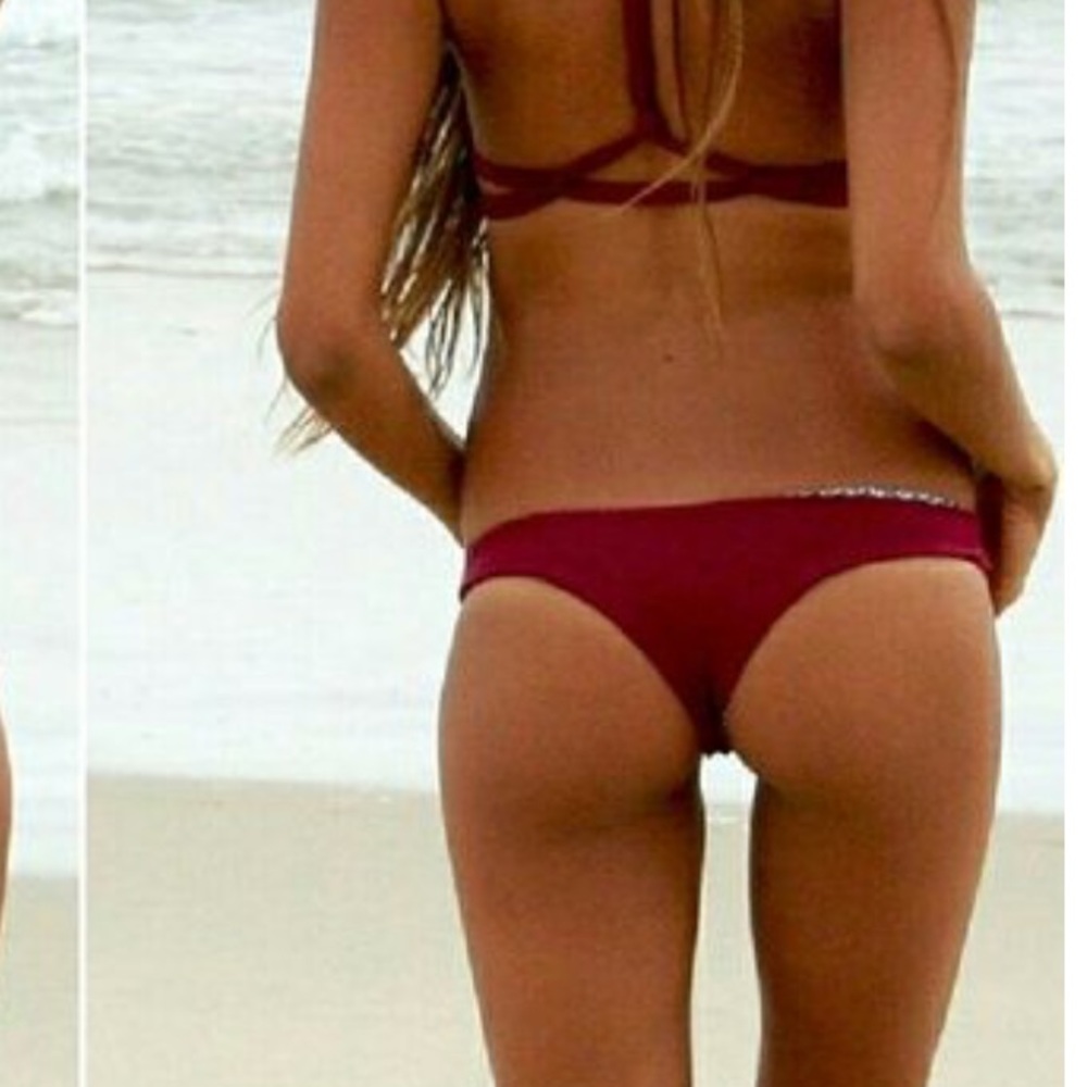 Acacia Bottoms Red Fruit Size Small